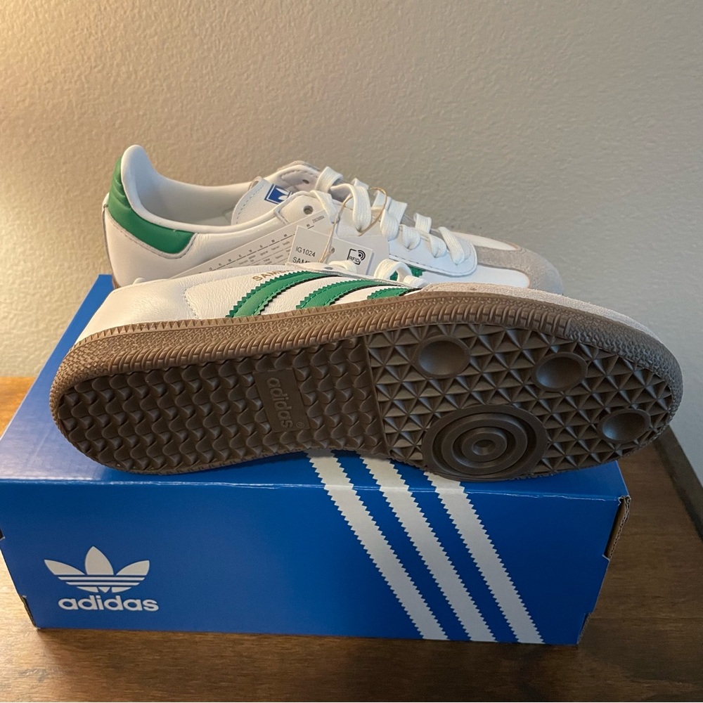 NWT Adidas Originals Samba OG Cloud White Core and green 4.5 M / 5.5 W - Picture 3 of 6